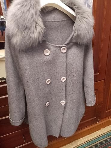 Qadınlar üçün zərif palto - Rəng: Boz - Model: İkiqat düyməli (6 ədəd