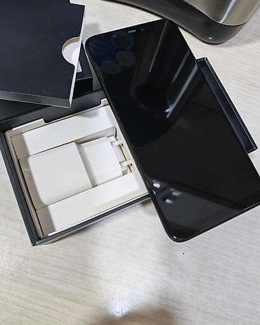 xiomi telefonlar: Xiaomi Mi 8, 128 GB, rəng - Qara — 3