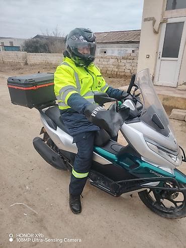 sernisin qazel: CFMOTO 150 cc skuter - Model: CFMOTO 150-SC (şəhər və gündəlik — 5