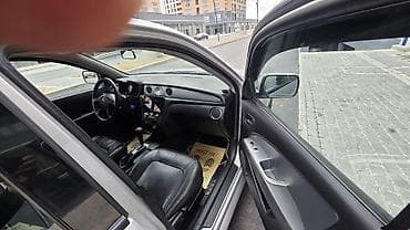 niva satilir: Mitsubishi Outlander: 2.4 l | 2003 il Krossover — 9