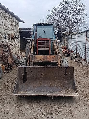 Biznes üçün program təminatı: Universaldanistəyə uyğun ön yükləyicili traktor - Model: MTZ tipli — 1