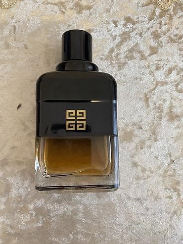 Givenchy Gentleman yenidir istifade olunmayib, qoxusunu beyenmeyen — 2