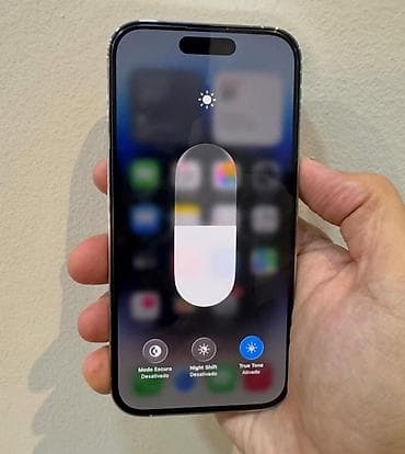 iphone 13 pro max ekran: IPhone 14 Pro, 256 GB, Ağ, Zəmanət, Kredit, Simsiz şarj — 6