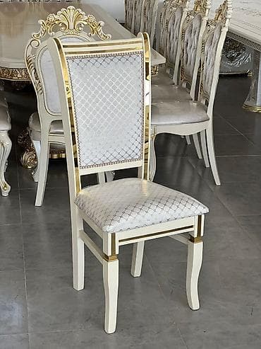 Qonaq otağı üçün, Qatlanmayan, Stul