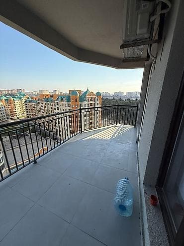 memar ecemi 3 otaqli evler: 2 otaqlı mənzil – tam mebellı və texnikalı Planlama: - Açıq mətbəxli — 7