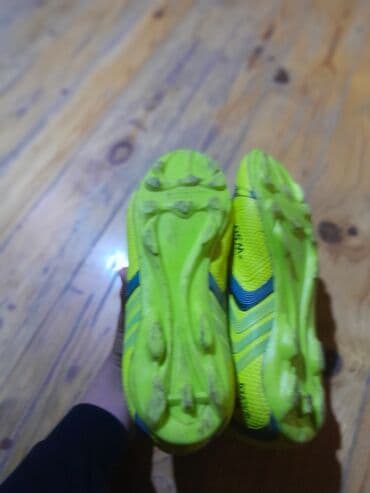 Vıkluçatellər: Butslar — 3