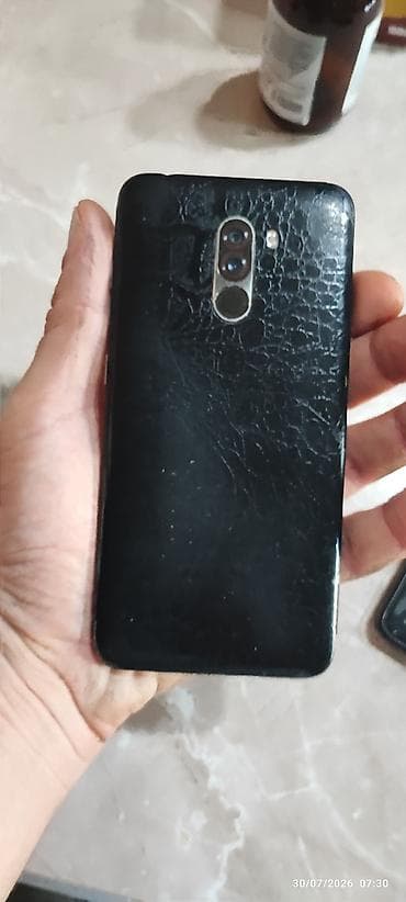 Poco Pocophone F1, 64 GB, rəng - Qara, Sensor, Barmaq izi, Face ID — 3
