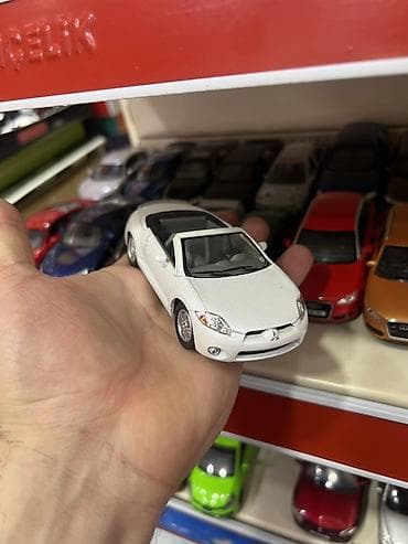 canta modelləri: Mitsubishi miqyaslı die-cast kolleksiya maşınları - Yüksək detallı — 4