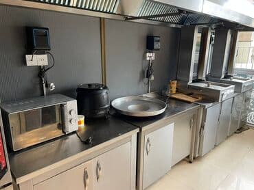 sumqayit bulvarinda restoranlar: Nərimanov metrosuna yaxin yerləşən pab olan ayi 4000 azn kirayə — 5