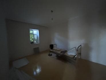 avto karavan: 4 otaqlı, 110 kv. m, Təmirsiz — 5