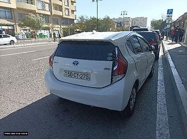 Avtomobil satışı: Toyota Aqua: 1.5 l | Hetçbek — 2