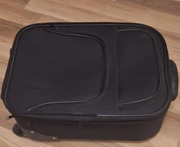 Moskviç: Rulonlu əl çamadanı – klassik qara rəng - Material: parça/tekstil — 1