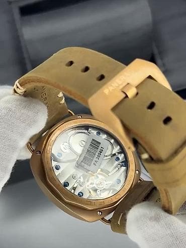 cib saatı: Panerai Radiomir bronz qol saatı - Korpus: bronz, yastımsı “cushion” — 1
