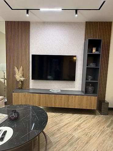 TV altlığı: Tv Stent satılır uzulugu 2.60 sağdakı skafin hündürlüyü 2 M Sağ və sol — 1