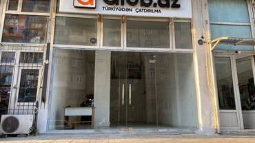 nerimanovda obyekt satilir: Xalqlar dostluqu metrosu yaxinliqi Serhedci Idman Merkezinin arxasi — 1