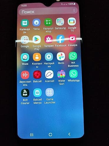 Samsung Galaxy A10, 32 ГБ, цвет - Черный, Две SIM карты — 3