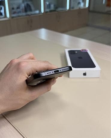 philips xenium 9@9s: IPhone 16, 128 GB, Qara, Zəmanət, Simsiz şarj, Face ID — 6