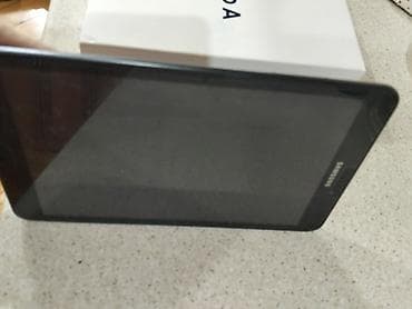 Samsung Galaxy Tab A 8.0 (2017), 8", < 64 GB