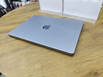 apple notebook: Apple MacBook, 14 ", Apple M3 Pro, 1 TB — 7