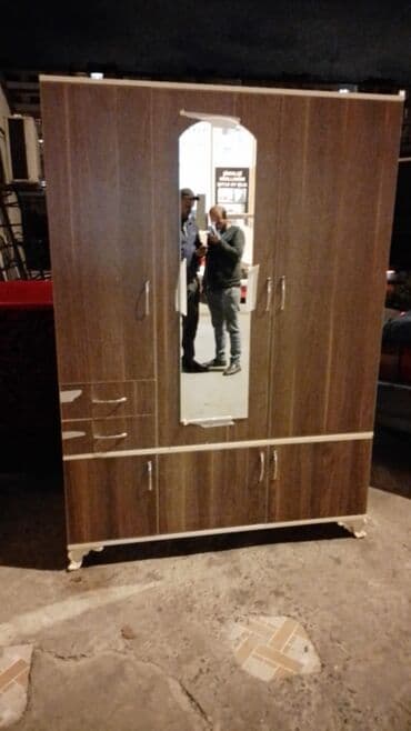 kupe şkaf: Yeni, Kupe, 3 qapılı Düz dolab, Dolab-asılqan, Azərbaycan — 27