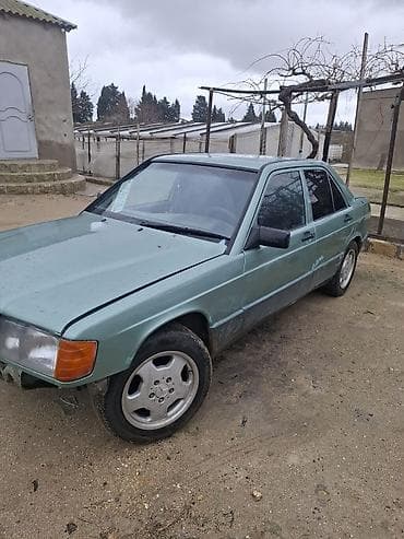 mersedes 190 ehtiyat hissələri: Mercedes-Benz 190: 2 l | 1991 il Sedan — 2