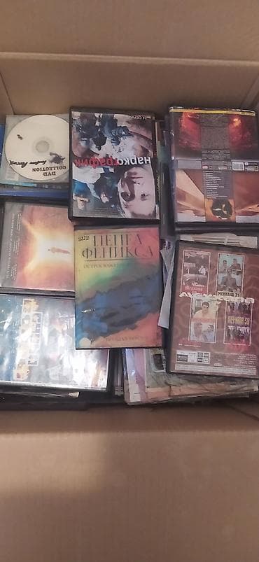 100-dən çox original disk satılır. Bədii və sənədli filmlər