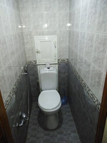 kirayə evlər ucuz: Azadliq metrosunun yaxınlığında (8-ci mikrarayonda) 9 mertebeli — 12