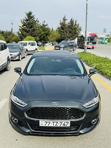 Ford Fusion: 1.5 l | 2014 il 180000 km Sedan