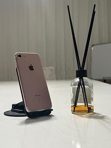 ən ucuz iphone: IPhone 7, 128 GB, Rose Gold, Barmaq izi — 1