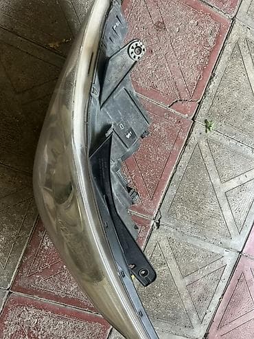 Sağ, Yaxın və uzaq vuran işıqlar Hyundai, Orijinal — 3