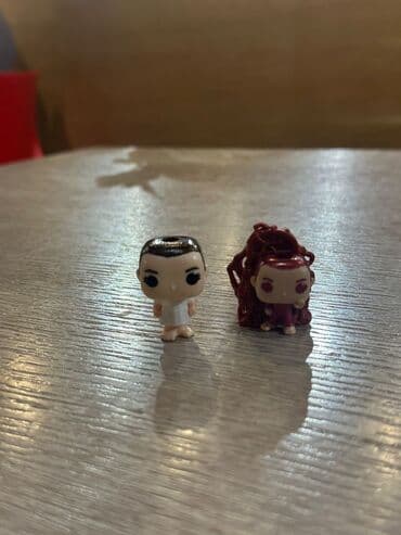 Fiqur, Plastik, rəng - Ağ