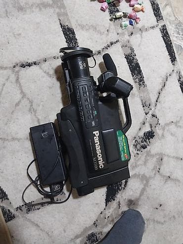 panasonic mx70 video mixer: Panasonic M3500 VHS videokamera - Model: Panasonic M3500 (VHS) - — 1