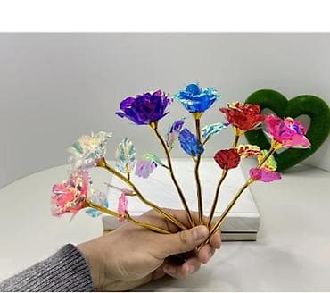 Məhsul: Holografik dekorativ gül (qızılı saplaqlı) - Material: işıqda
