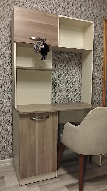 Masalar: Kompüter masası — 2