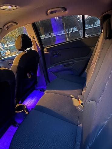 bmw e39 2003: Kia Rio: 1.4 l | 2008 il Hetçbek — 9