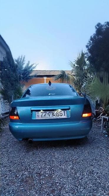 qaz otuz bir: Audi A4: 1.8 l | 1998 il Sedan — 2