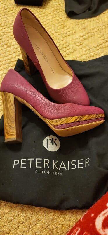 Tərliklər: Tuflilər, Ölçü: 35, rəng - Qırmızı, İşlənmiş — 3