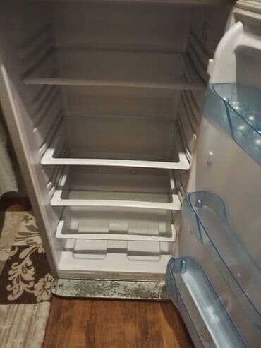 Blenderlər: Ikili kameraya malik soyuducu - Üst kamera: dondurucu bölmə — 2