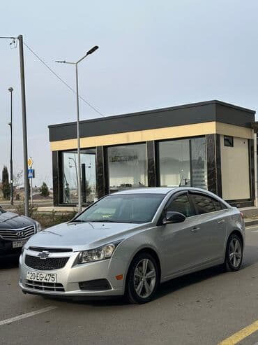 pikap maşınlar: Vuruğu udarı, dəyişən detalı yoxdur.Vini təmizdir.Koja salon, 17 lik — 5