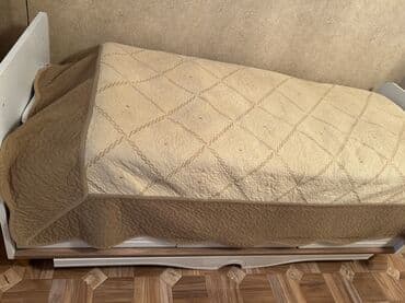 Beşiklər: Oğlan və qız üçün, İşlənmiş, Dördbucaq, Beşik, Matras ilə — 2