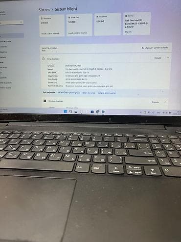 Lenovo noutbuku – Intel Core i5 (11-ci nəsil i5‑1135G7, 2.40 GHz)