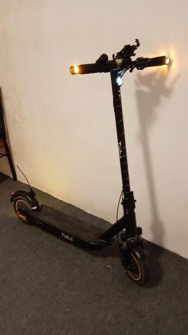 Электросамокаты: Б/у Электросамокат 12", 751 - 1000 Вт, 36 - 45 км/ч, Самовывоз — 2