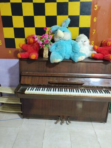 piano gallery baku: Şaquli pianino - Korpus: taxta finish, klassik qəhvəyi rəng - — 2