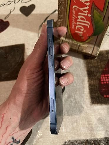 2 ci el telefon satisi: IPhone 13, Mavi, Simsiz şarj — 3