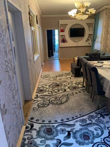 əhmədli ev: 6 otaqlı, 200 kv. m, Orta təmir — 2