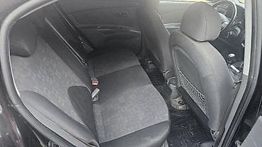 kia rio 2011: Kia Rio: 1.5 l | 2009 il Hetçbek — 6