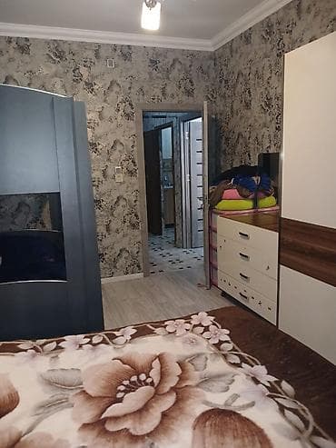 ev 4 otaqlı almaq: 2 otaqlı mənzil – zövqlü dizayn və rahat planlama - Geniş qonaq — 4