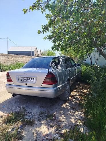 Satılır əla vəziyyətdədir Real alıcıya Endirim olunacağı yani super