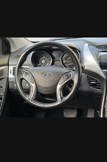 diffuser satisi: Hyundai Elantra: 1.8 l | 2014 il Sedan — 3