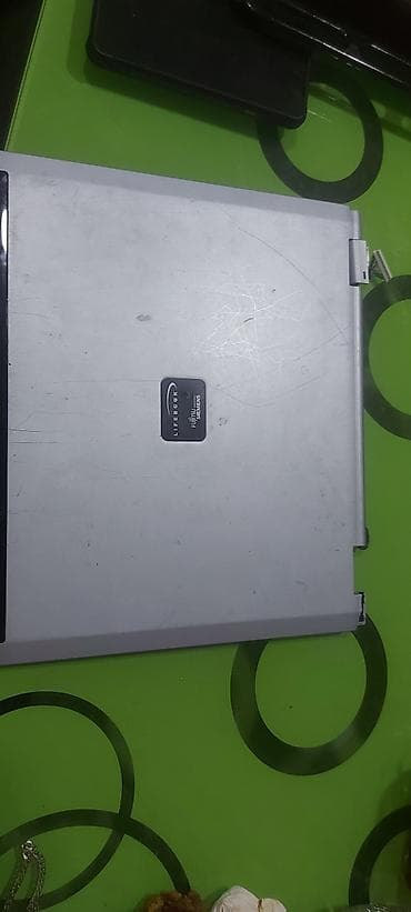 Fujitsu Siemens LIFEBOOK noutbuk (köhnə model) - Brend/model: Fujitsu